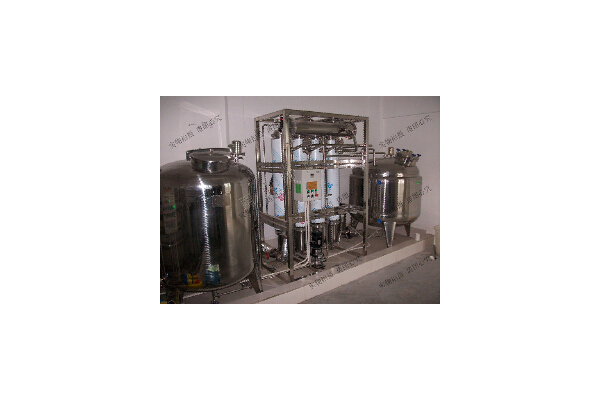 多效蒸馏水机注射用水设备